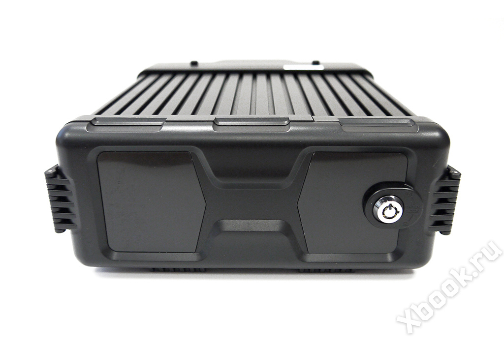 PROGMATIC Мобильный DVR PRO-MDVR8844G-AHD v6