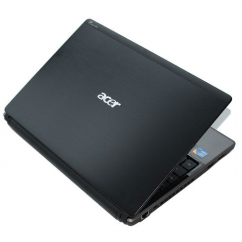 Acer Aspire TimelineX 3820TG-373G32iks вид спереди