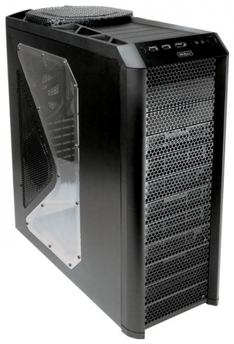 Antec Twelve Hundred вид спереди