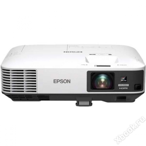 Epson EB-2245U вид спереди