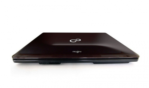 Fujitsu LIFEBOOK AH530 (VFY:AH530MRCQ3RU) вид сбоку