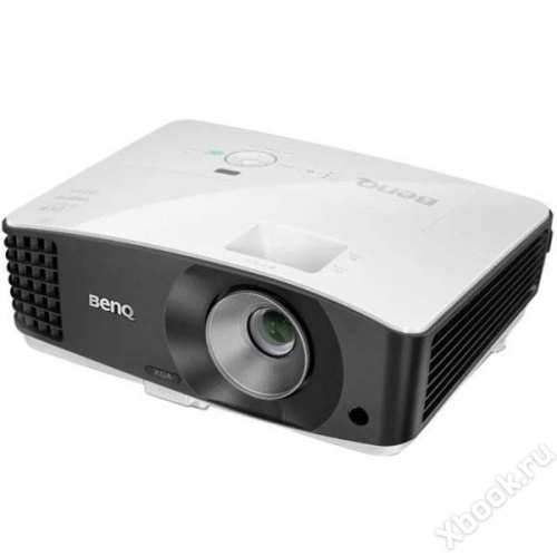 BenQ TH670s вид спереди