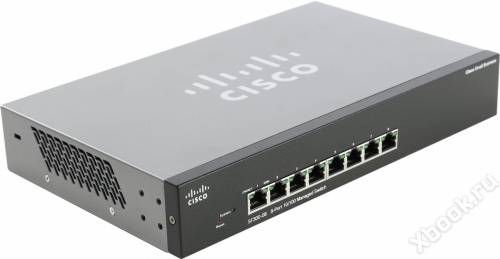 Cisco SF300-08 вид спереди