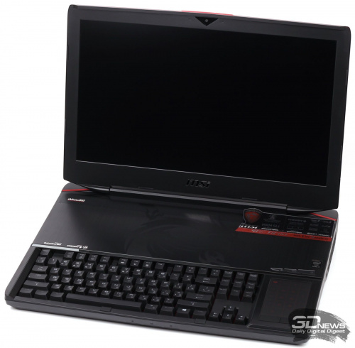 MSI GT80 2QE-288RU Titan SLI Intel Core i7 5700HQ задняя часть