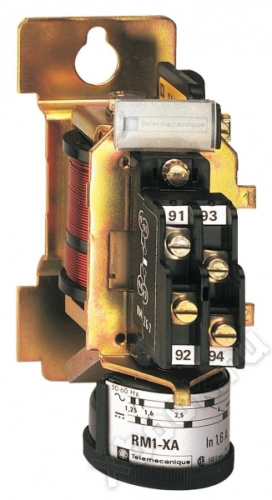 Schneider Electric RM1XA063 вид спереди
