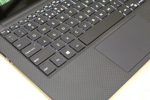 DELL XPS 13 Ultrabook (13-7451) 
