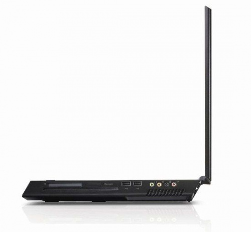 DELL ALIENWARE M17x-9382 вид боковой панели